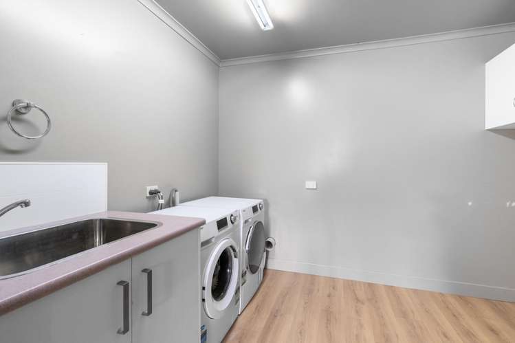 3 Matua Road Otatara_12