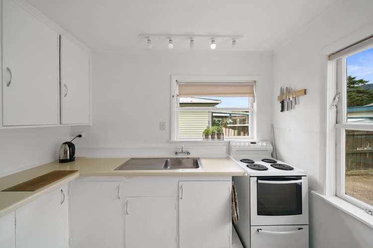 96 Frederick Street Wainuiomata_8