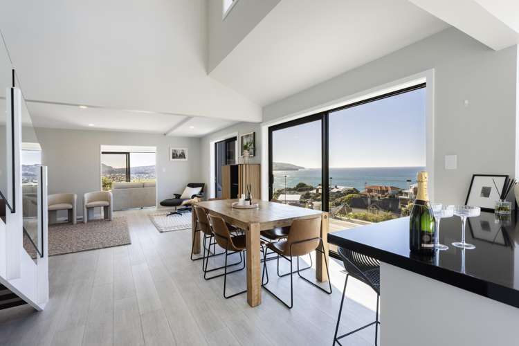 66 Cliffs Road St Clair_13