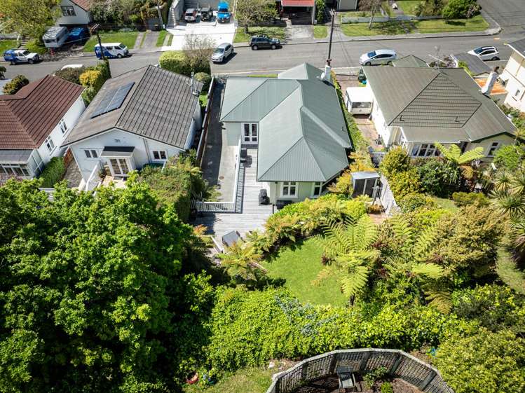 20 Burrows Avenue Karori_21