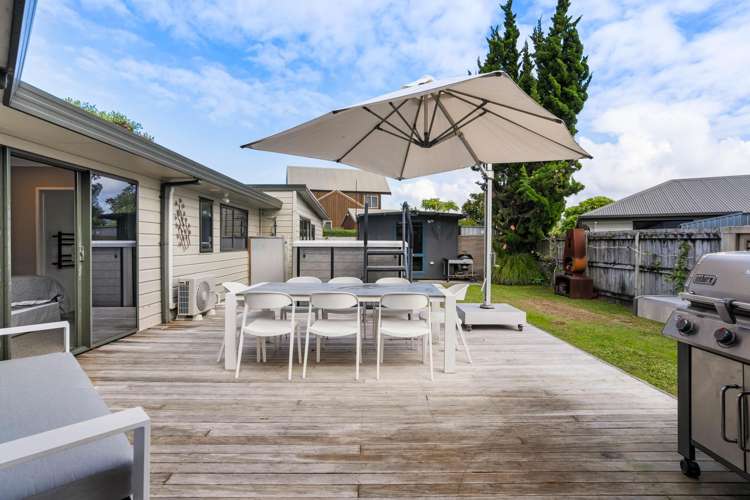 2 Lake Court Pauanui_14