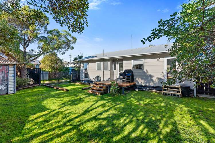 78a Atkinson Avenue Otaki Beach_6