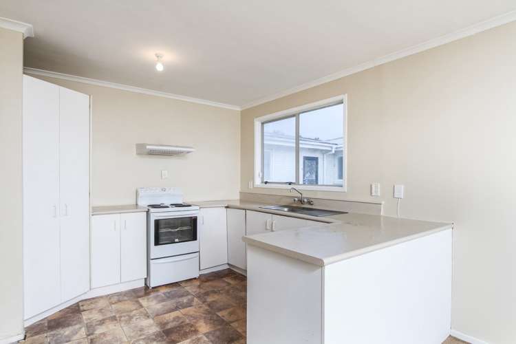 1/123 Bruce Mclaren Road Henderson_4