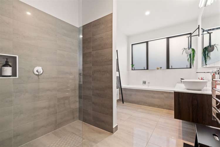 28 Pohutukawa Parade Riverhead_14