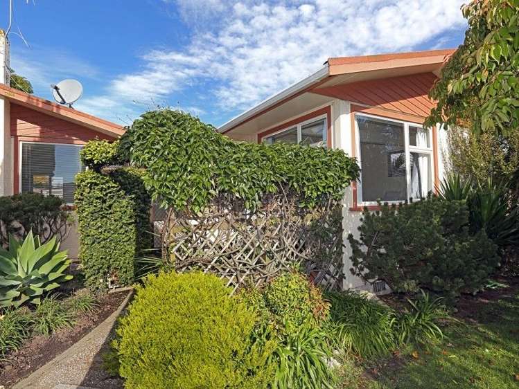 2 Holyrood Street Taradale_17