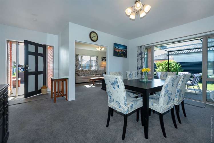 14 Saint Peters Close Woolston_5