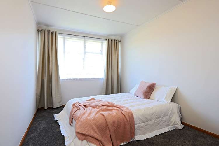 404 Montgomery Street Raureka_11