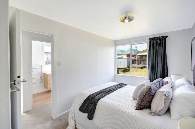 13 De Carle Street Saint Kilda_10