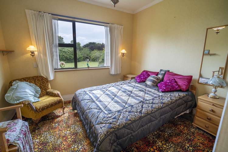 300 Scott Street Tisbury_10