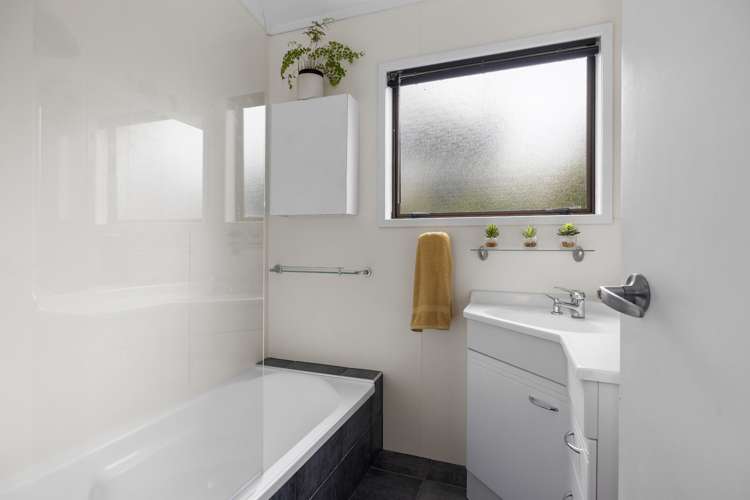 40 Corinna Street Welcome Bay_16