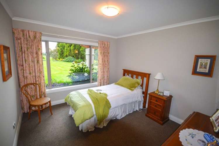 327 Pages Road Gleniti_14