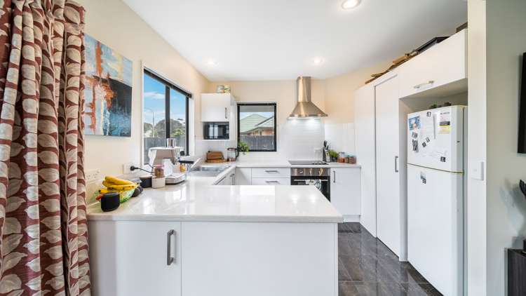 1/66 Broadhaven Avenue Parklands_6