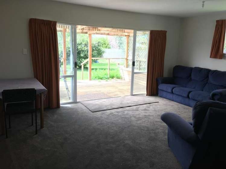 24 Westcott Street Dallington_7