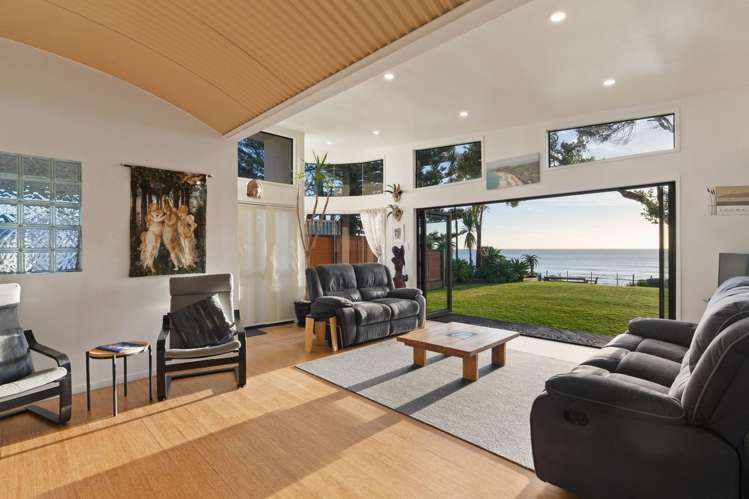 2 Tuahine Crescent Wainui_3