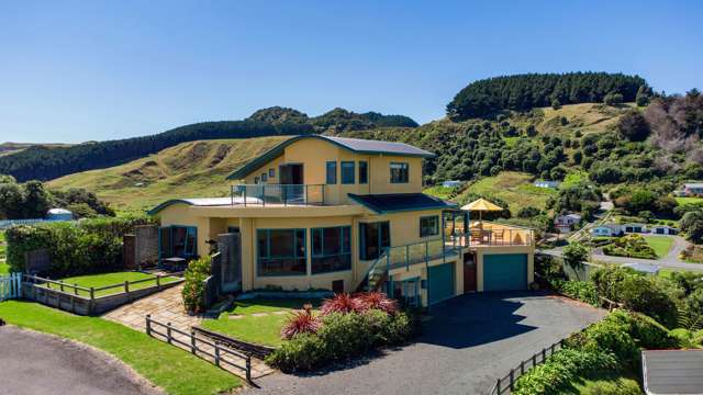 9 Aria Terrace Mokau_1