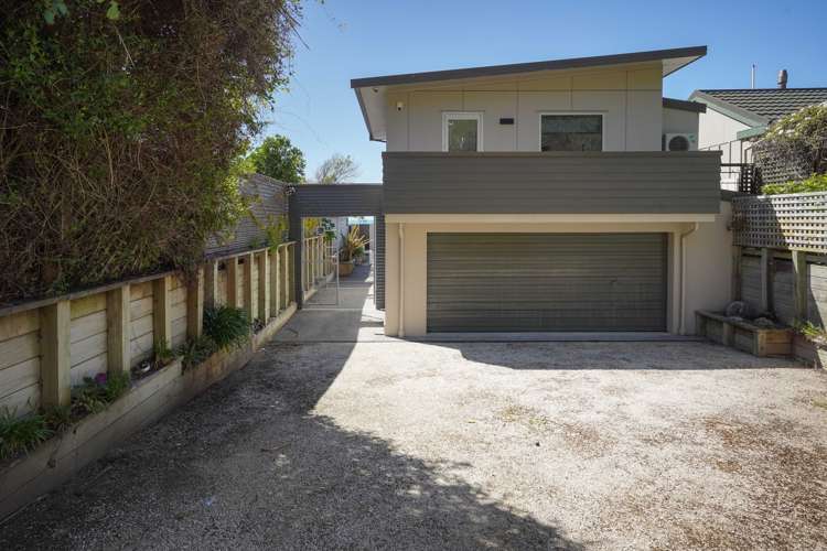 23 Moody Street Gore Bay_25