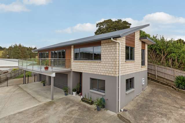 8 Mcainch Place Kamo_1