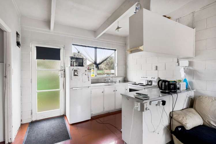 15 Fyfe Avenue Papatoetoe_11