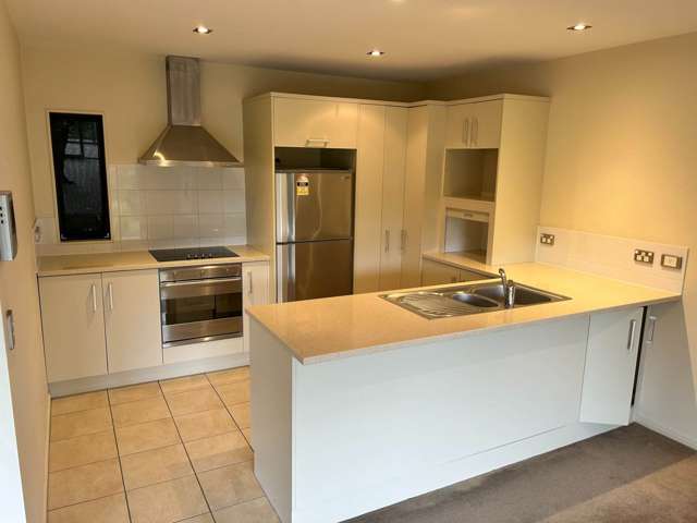 9/7 The Avenue Albany_2