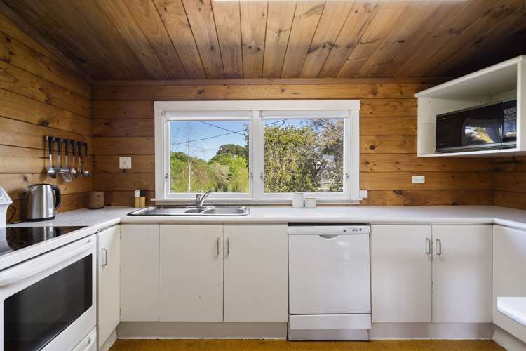 26 Heath Avenue Northcote_16