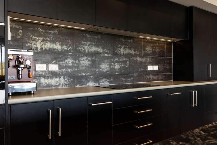 5 Ridgetop Rise Fairhall_10