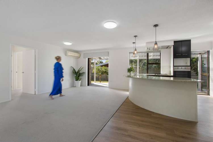15 Crossley Street_0