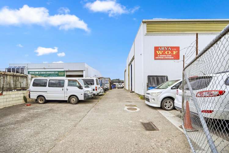 8 Astley Avenue New Lynn_12