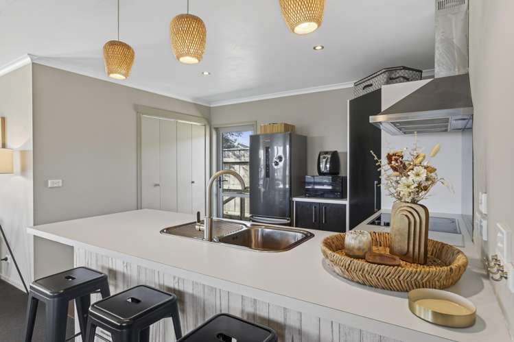 6 Coby Sydney Drive Bell Block_9