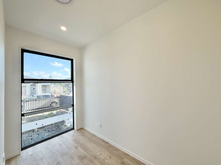 29 Tukutata Crescent Milldale_14