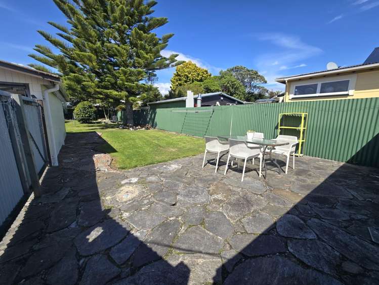 78 Bealey Street Hokitika_18