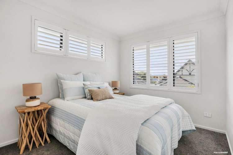 33A Forest Glen Orewa_19