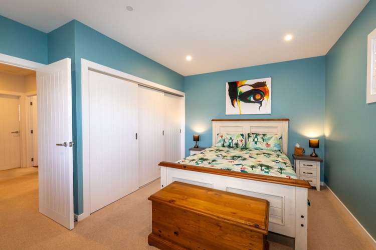 6/6a Swansea STREET Middlemarch_7