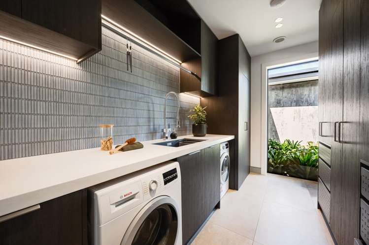 55 Hull Road Waitoki_26