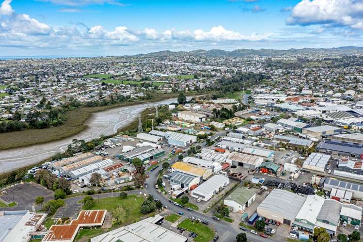 17 Bancroft Crescent Glendene_19