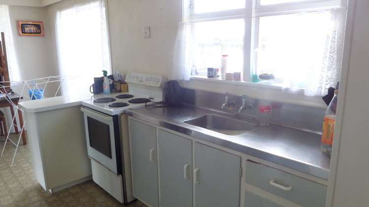 20 Hardie Grove Featherston_9