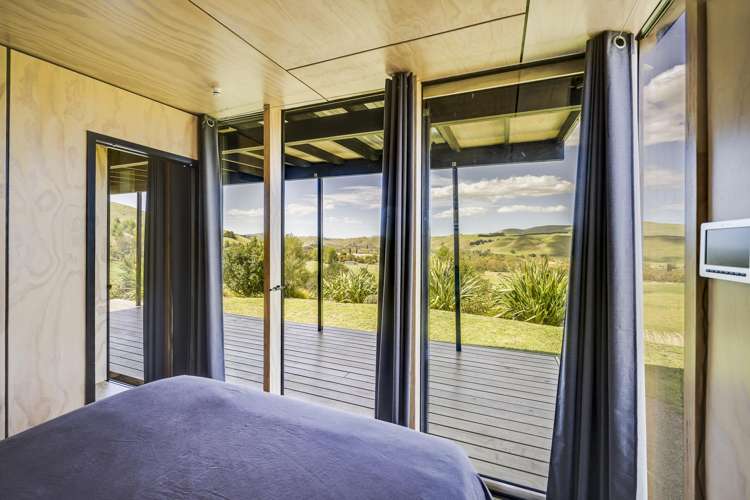 2564 Middle Road Poukawa_9