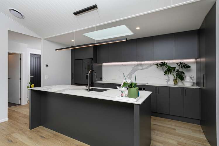 19 Wooing Tree Avenue Cromwell_2