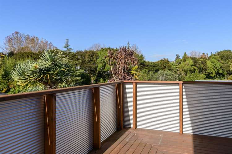 6 Tarata Street Matua_10