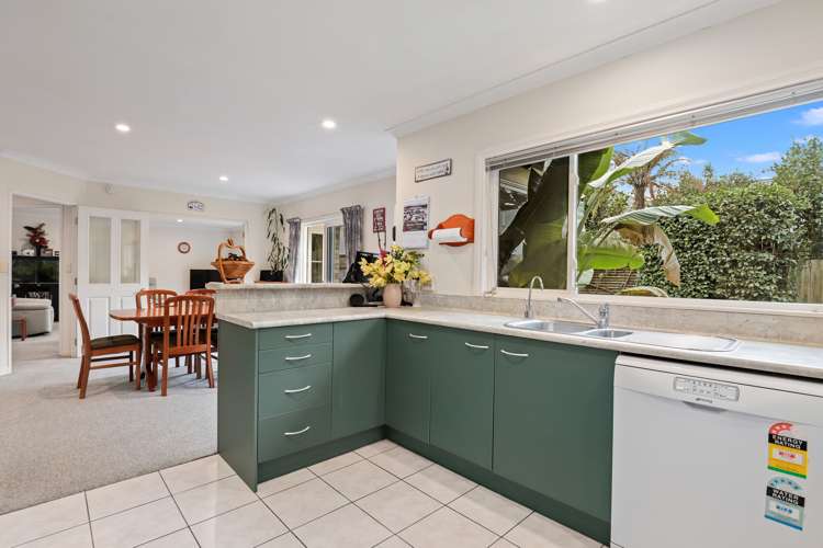 25 Farringdon Avenue Rototuna North_9