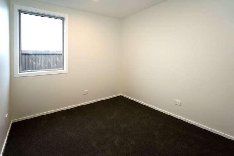 42 Vernon Drive Lincoln_12