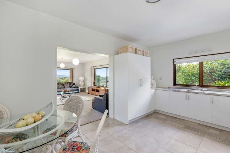 16 Kotare Place Sandspit_18