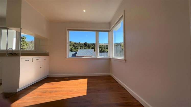 76 Hampden Street Picton_2