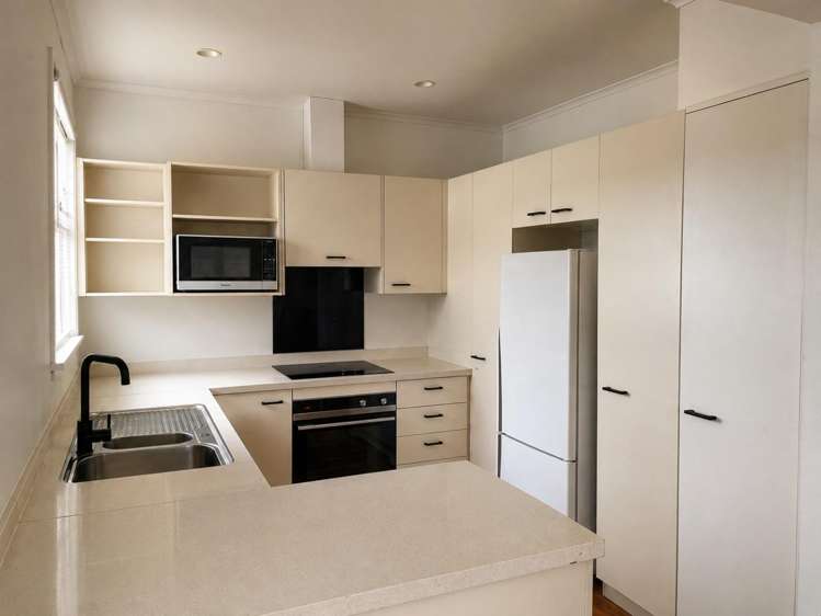 23 South Highway Whitianga_5