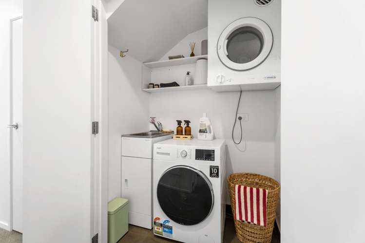 12 Mayfly Lane Hobsonville_16