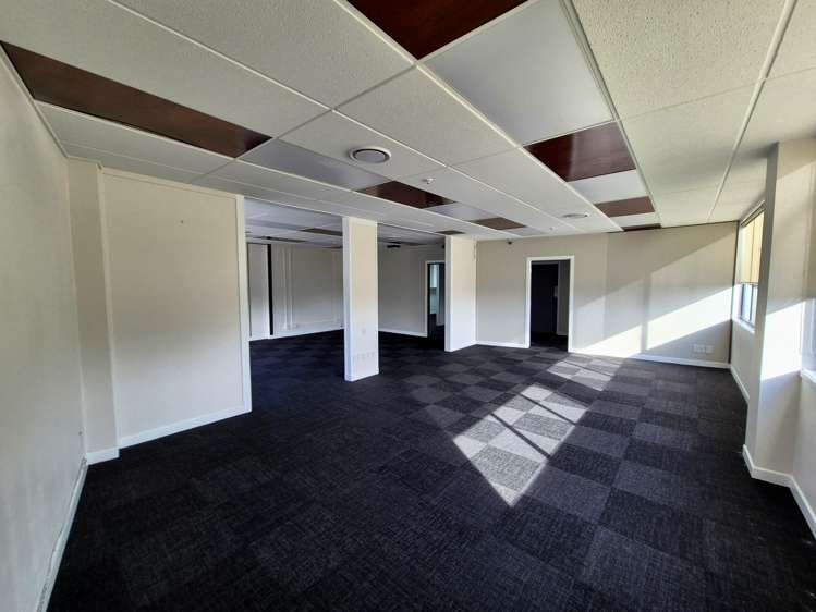 Level 1/3053 Great North Road New Lynn_13