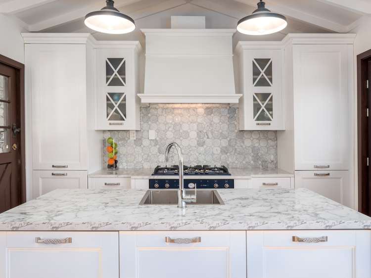 85 Arawata Terrace Fernhill/Sunshine Bay_18