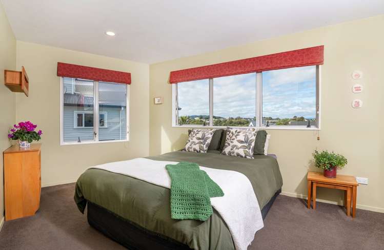 11 Captains Cove Coastlands_13