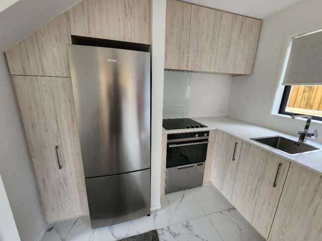 11/22 Yeovil Rd Te Atatu Peninsula_1