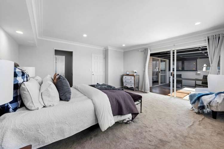 214 Whitford Road Shamrock Park_13