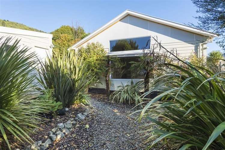 19 Sussex Street Picton_4